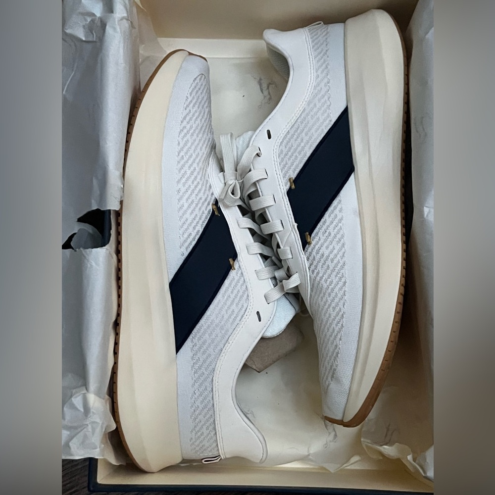 Tracksmith Eliot Runner Sneakers NWT Men’s 13 / Women’s 14.5 Mint Unused Navy